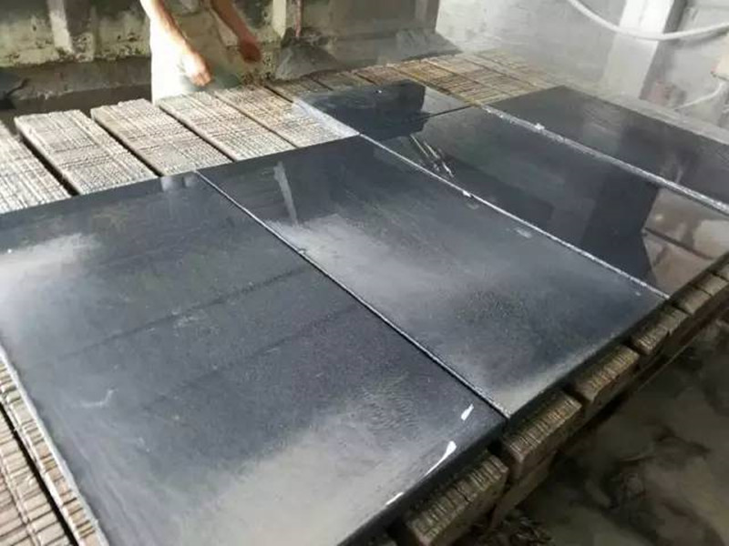 章丘黑石材地铺(图1) 章丘黑花岗岩