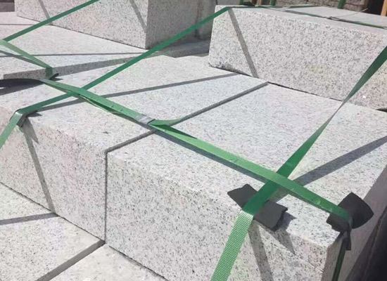 山东路沿石加工厂