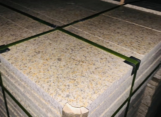 黄金麻石材.jpg